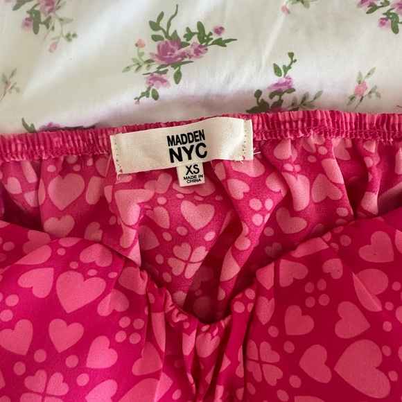 Pink Heart Patterned Top - Picture 2 of 4